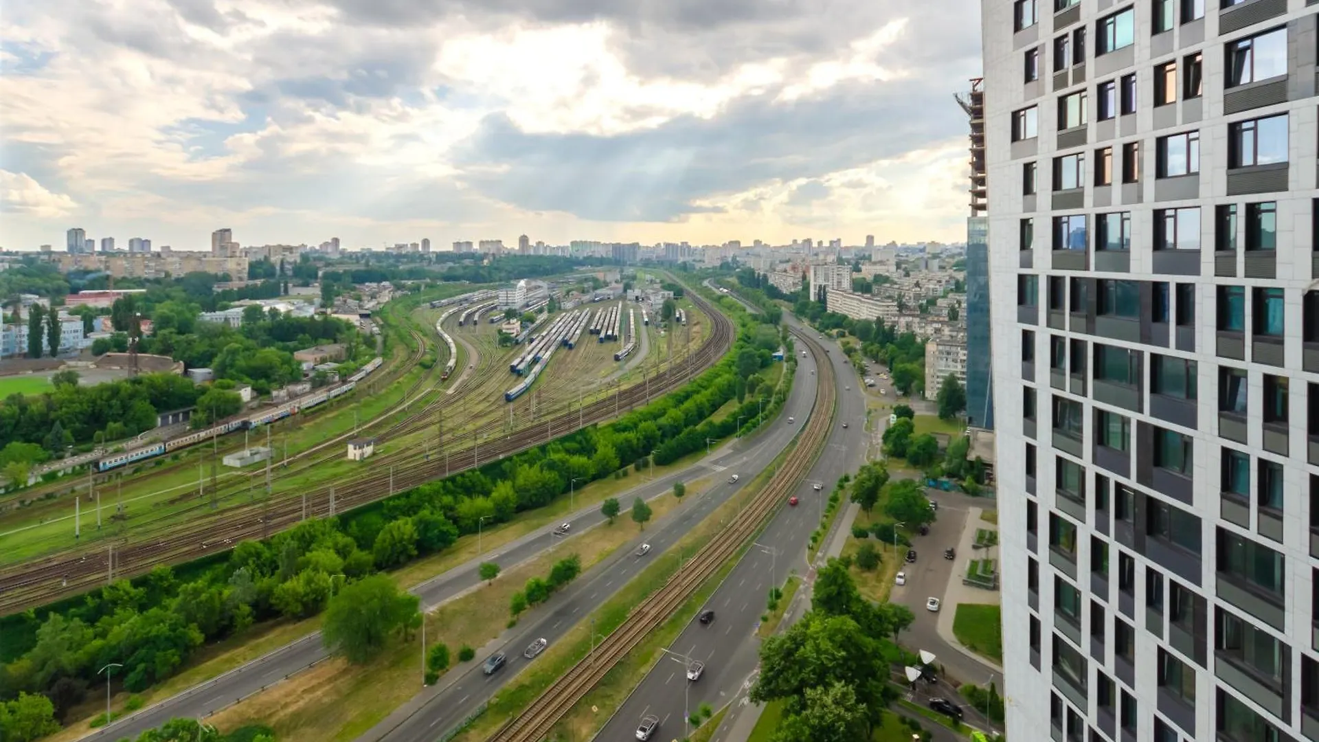 Petrovdom Apartmenrs 23-265A In Rc Manhattan Beresteiskyi 11 Kiev 0*,  Ukraina