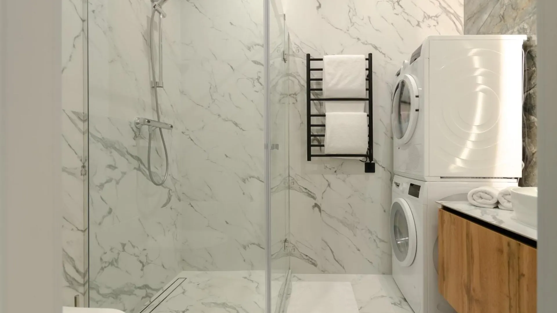 Petrovdom Apartmenrs 23-265A In Rc Manhattan Beresteiskyi 11 Kyjev Apartmán